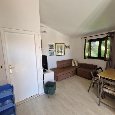 Apartments Dara Rogoznica  Eksteriør billede