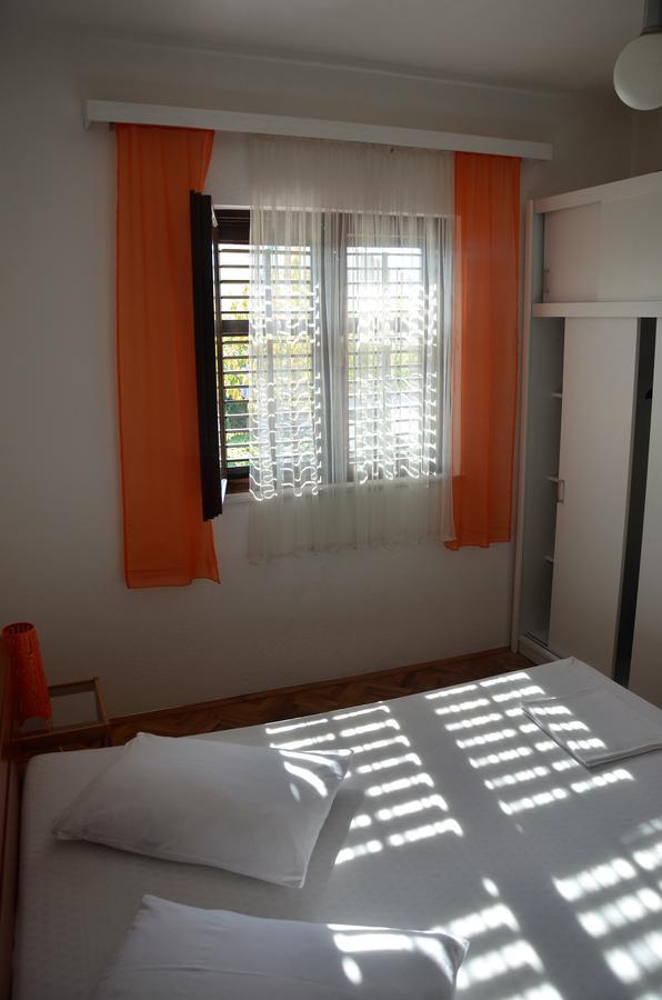 Apartments Dara Rogoznica  Eksteriør billede